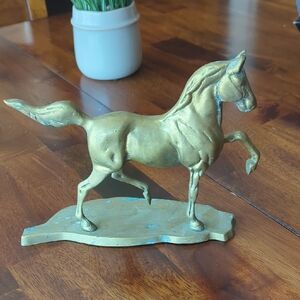 Elegant Brass Horse Sculpture